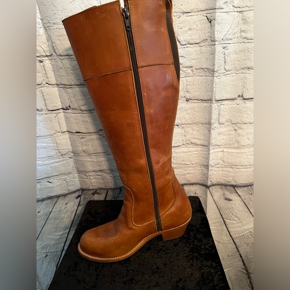 Handcrafted NWOB Women’s Lt Brown Knee High Leather Wide Calf Boots. Size 7. BR - Picture 3 of 10